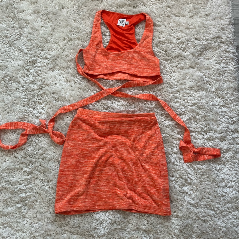 Cute matching orange set
